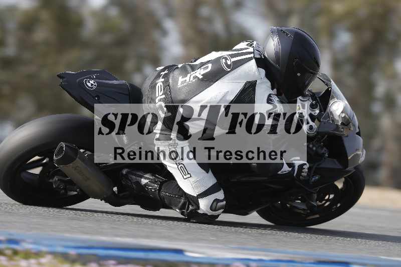 /Archiv-2024/02 29.01.-02.02.2024 Moto Center Thun Jerez/Gruppe blau-blue/backside